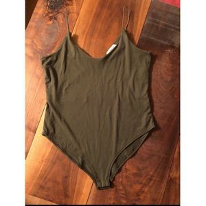 (SOLD) Women’s Body Suit